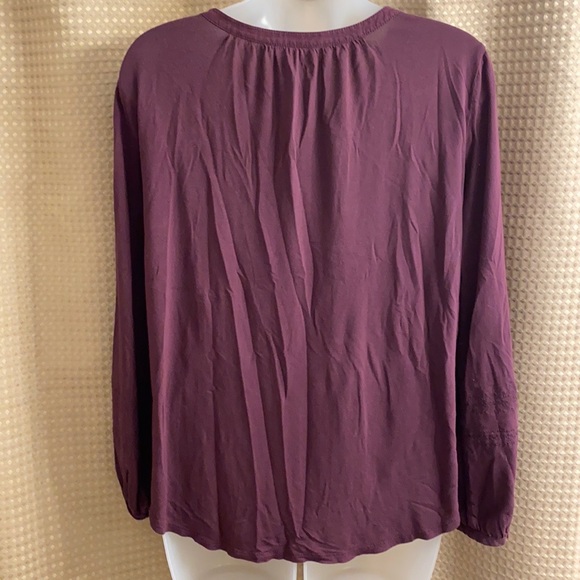 LOFT Embroidered Top in Burgundy Size M - Picture 5 of 11
